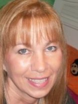 Person who looks like Cheryl Tiegs