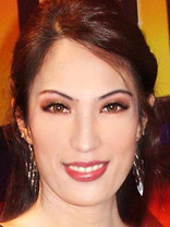 Person who looks like Lara Flynn Boyle