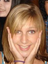 Person who looks like Ashlee Simpson