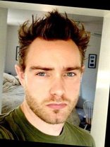 Person who looks like Jude Law