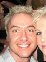 Person who looks like Bradley Cooper