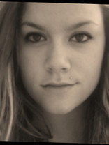 Person who looks like Anna Paquin