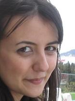 Person who looks like Maura Tierney