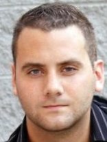 Person who looks like Liev Schreiber