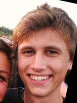 Person who looks like Ricky Ullman