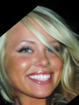 Person who looks like Pamela Anderson