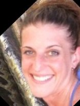 Person who looks like Amanda Peet