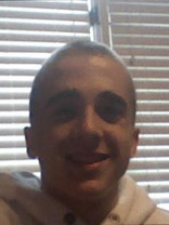 Person who looks like Frankie Muniz