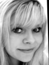 Person who looks like Anna Faris