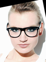 Person who looks like Dominique Swain