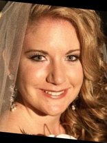 Person who looks like Jenna Elfman