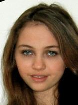 Person who looks like Drea de Matteo