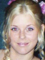 Person who looks like Anna Faris