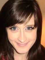 Person who looks like Zooey Deschanel