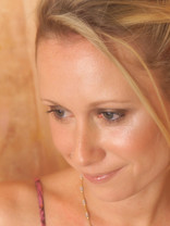 Person who looks like Gwyneth Paltrow