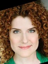 Person who looks like Bernadette Peters