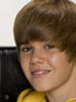 Person who looks like Justin Bieber