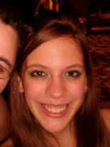 Person who looks like Leslie Bibb