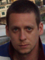 Person who looks like Eddie Kaye Thomas