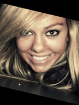 Person who looks like Mariah Carey