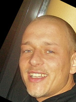 Person who looks like Charlie Hunnam