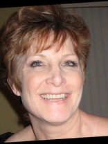 Person who looks like Susan Lucci