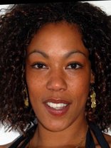 Person who looks like Angela Bassett