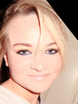 Person who looks like Portia de Rossi