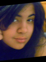 Person who looks like Khloe Kardashian