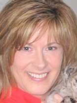 Person who looks like Leeza Gibbons