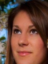 Person who looks like Tara Lipinski