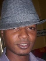 Person who looks like Damon Wayans