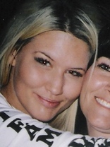 Person who looks like Daisy Fuentes