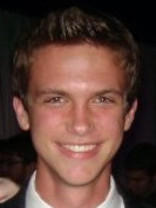 Person who looks like Topher Grace