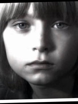 Person who looks like Cole & Dylan Sprouse