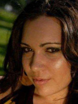 Person who looks like Jennifer Lopez