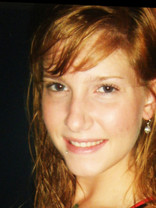 Person who looks like Elizabeth Hendrickson