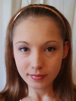 Person who looks like Laura Prepon