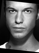 Person who looks like Ioan Gruffudd