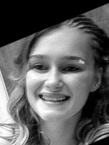 Person who looks like Sara Paxton