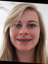 Person who looks like Lizzy Caplan