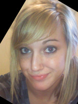 Person who looks like Lizzy Caplan