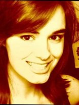 Person who looks like Natalie Portman