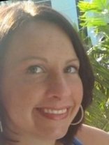 Person who looks like Elizabeth Vargas