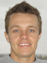 Person who looks like Tyler Hilton