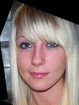 Person who looks like Kaley Cuoco