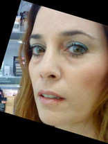 Person who looks like Elizabeth Hurley