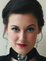 Person who looks like Gwen Stefani