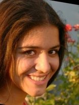 Person who looks like Shohreh Aghdashloo