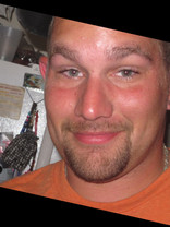 Person who looks like Breckin Meyer